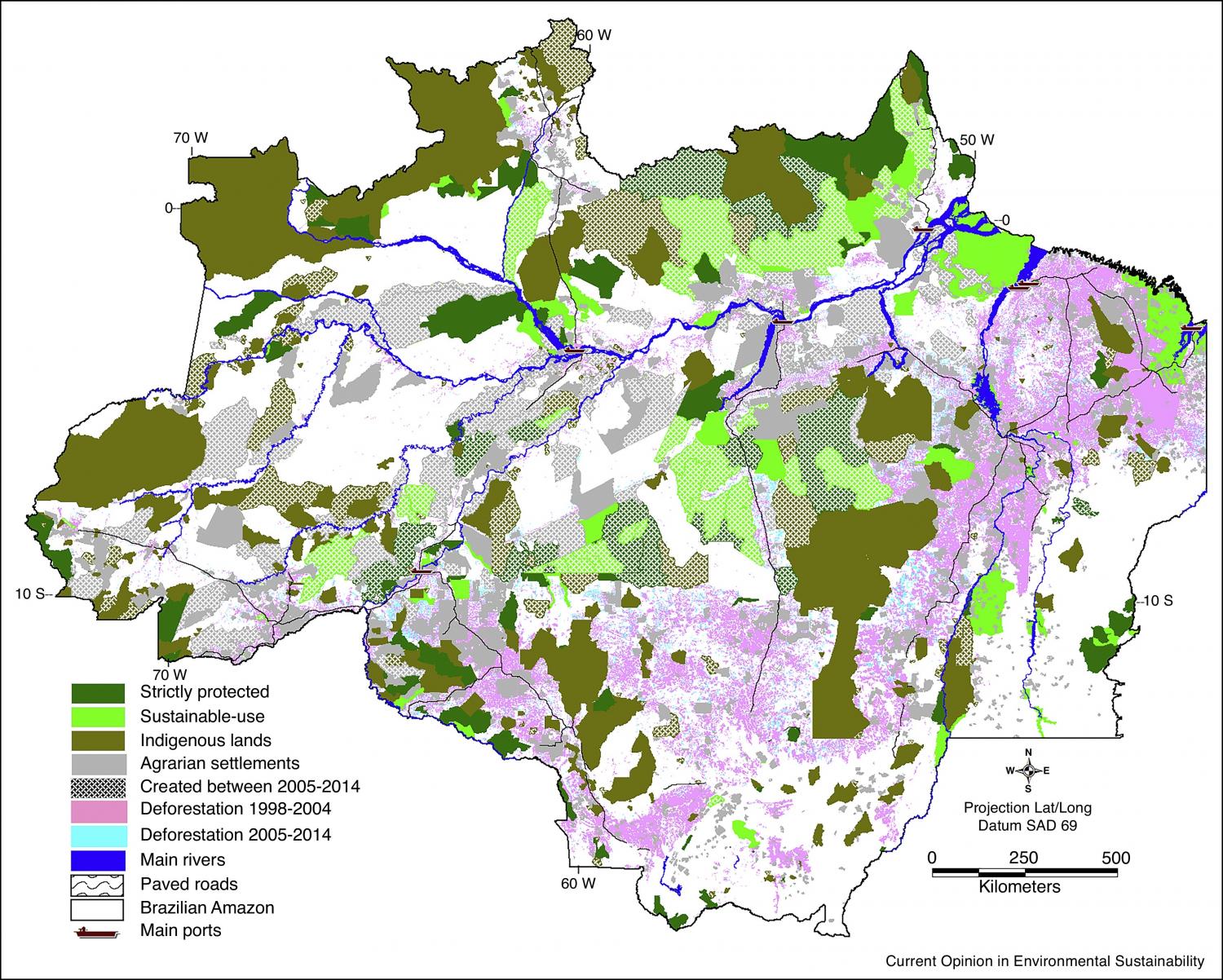 Spatial distribution of deforestation observed in 1988–2004 and 2005–2014, including the main territorial units (agrarian settlements) created prior to 2004 and subsequently, along with key transportation infrastructure (paved roads and ports).